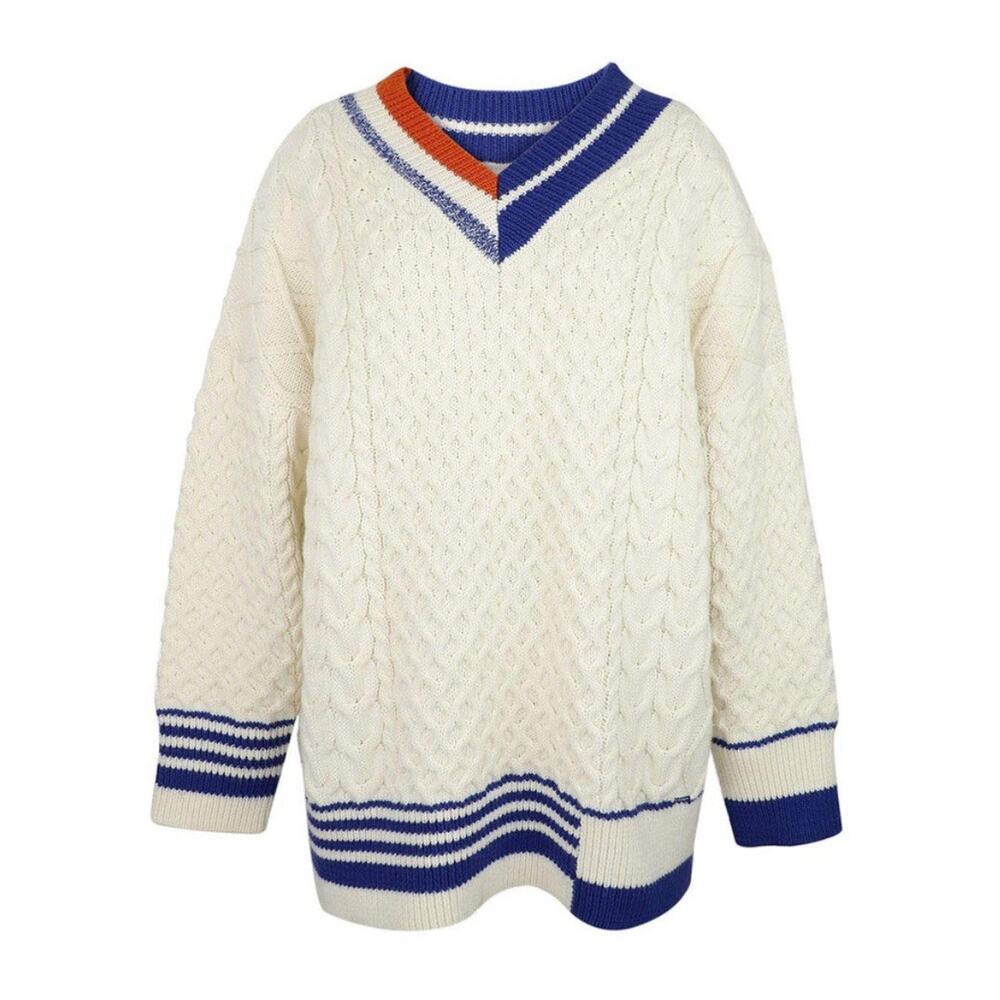 J. Inc Cable Knit Sweater Men's S/M Preppy Cable Knit Varsity V-Neck Style